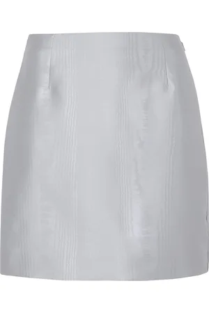 8 Mini skirts