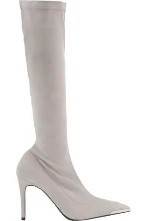 8 Boots