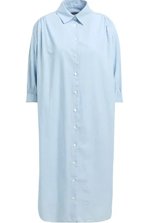Academia Midi dresses