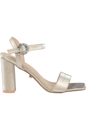 Twenty Fourhaitch Sandals