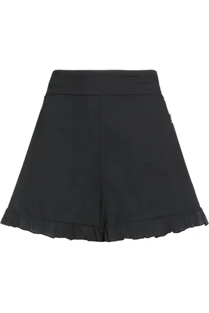 AKEP Shorts & Bermuda Shorts