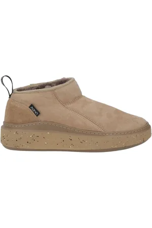 AdnO Ankle boots