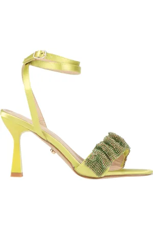 Twenty Fourhaitch Sandals