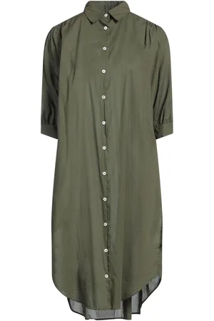 Academia Midi dresses