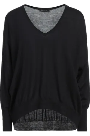 ARAGONA Sweaters