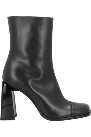 Carel Ankle boots