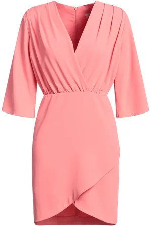 Kaos Mini dresses