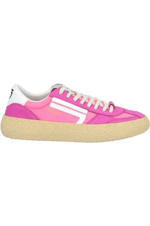 Puraai Sneakers