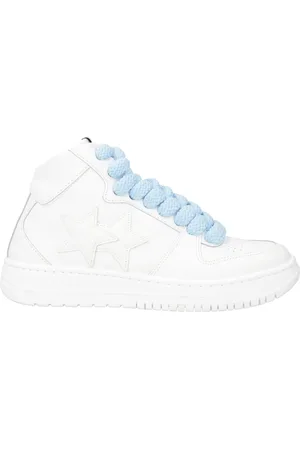 2STAR Sneakers