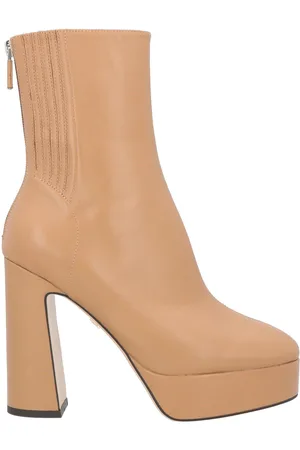Lola Cruz Ankle boots