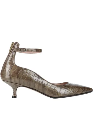 ANNA F. Pumps