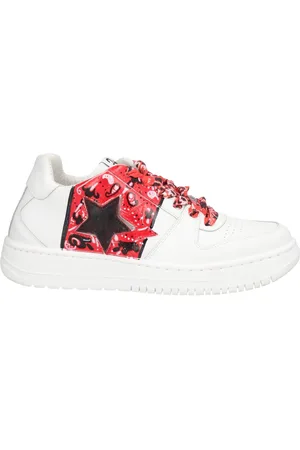 2STAR Sneakers