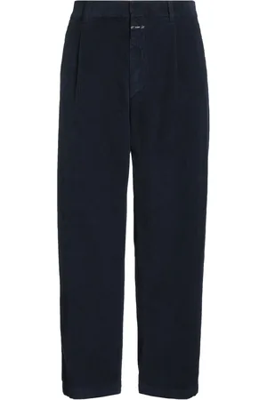 Closed Pants