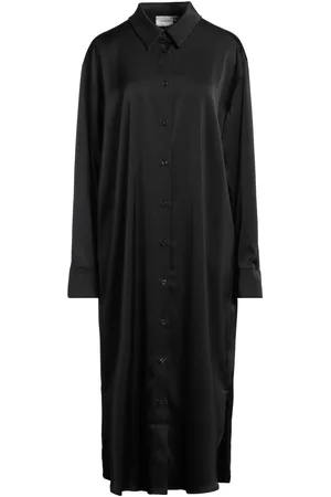 Gestuz Midi dresses