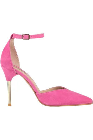 Exe´ By Tsakiris Mallas Pumps