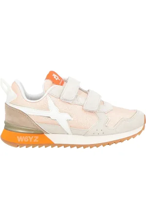 W6YZ Sneakers