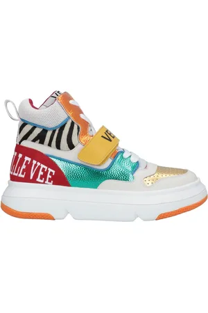 Emanuélle vee Sneakers