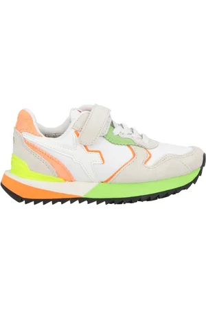W6YZ Sneakers