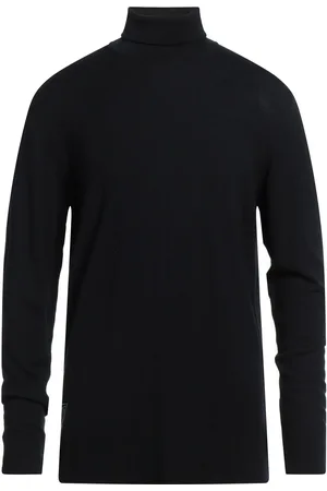 Blauer Turtlenecks