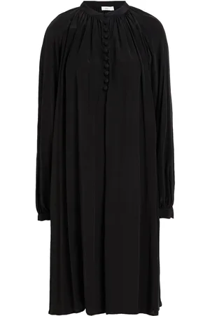 Closed Midi dresses
