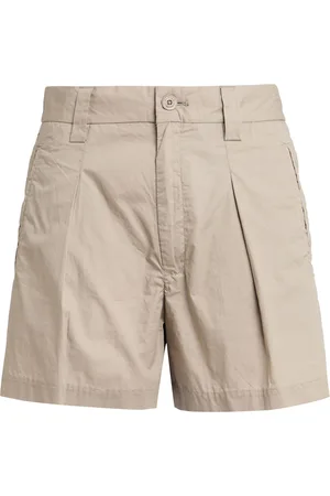 Closed Shorts & Bermuda Shorts