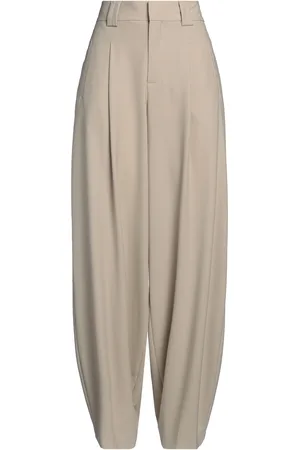 Closed Pants
