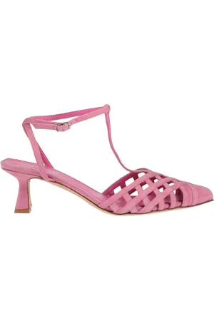 The Seller Pumps