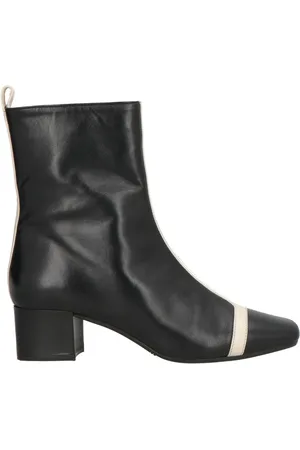 Carel Ankle boots