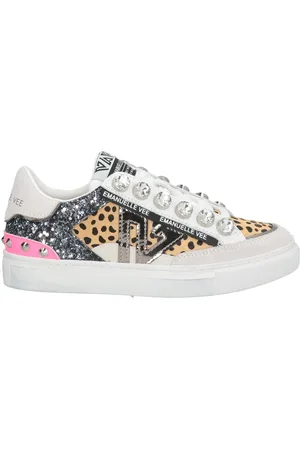 Emanuélle vee Sneakers