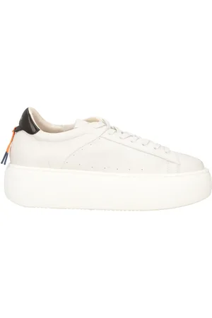 Barracuda Sneakers