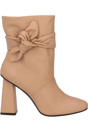 ROBERTO FESTA Ankle boots