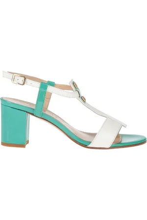 DONNA SOFT Sandals