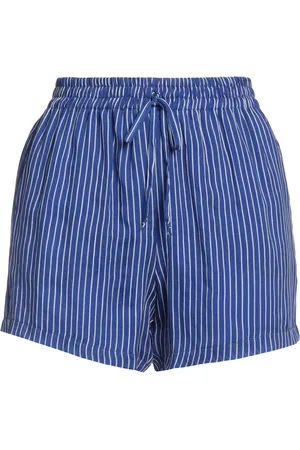 Ermanno Firenze Shorts & Bermuda Shorts