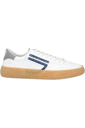 Puraai Sneakers