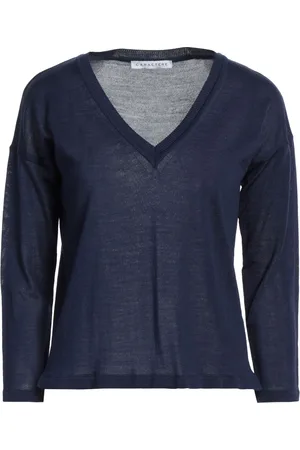 Caractere Sweaters