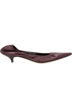 The Row Pumps