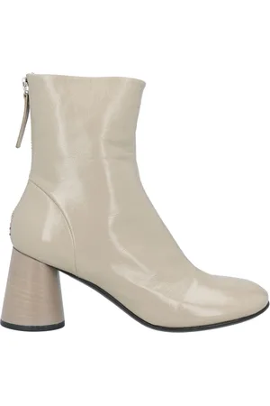 HALMANERA Ankle boots