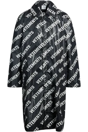 Vetements Overcoats & Trench Coats