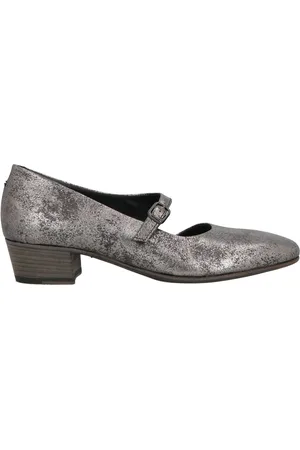 Chie Mihara Pumps