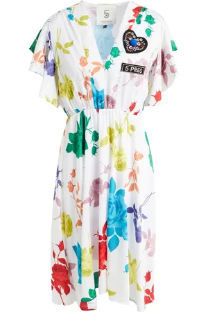 5 PROGRESS Midi dresses