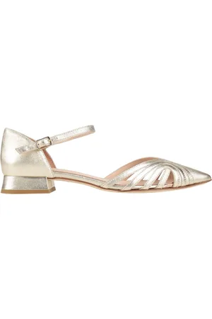 Status Ballet flats