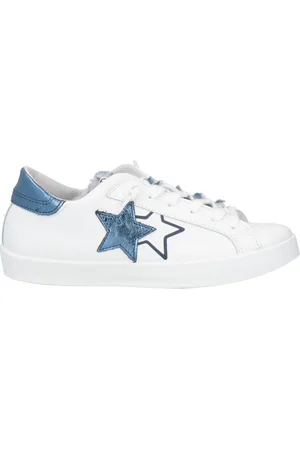 2STAR Sneakers