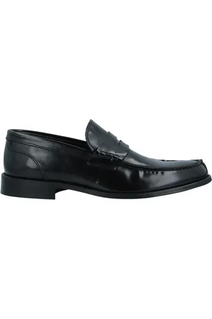 ALESSANDRO GILLES Loafers