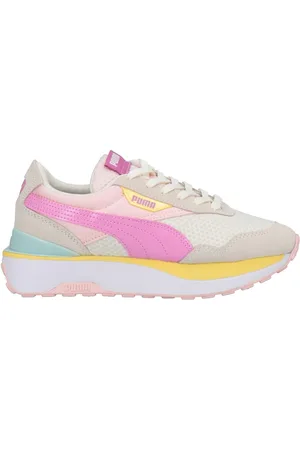 PUMA Sneakers