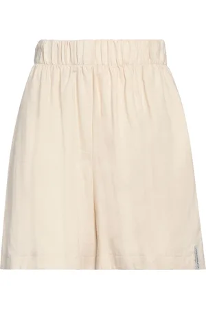 hinnominate Shorts & Bermuda Shorts