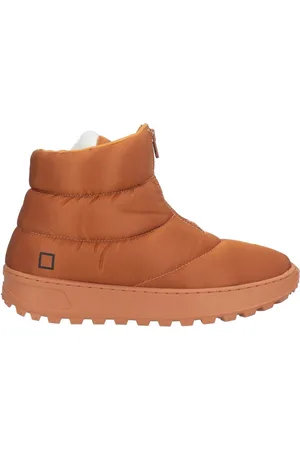 D.A.T.E. Ankle boots