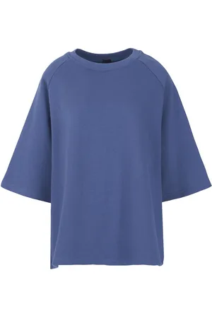 8 Sweatshirts