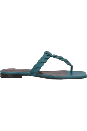 HAZY Thong sandals